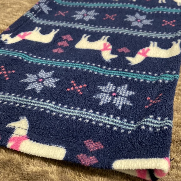SO Brand PJ Fleece pants with elastic waist. Llama & snowflakes - Picture 2 of 8
